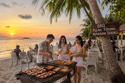 BBQ malam paket Pulau Tidung 2D1N