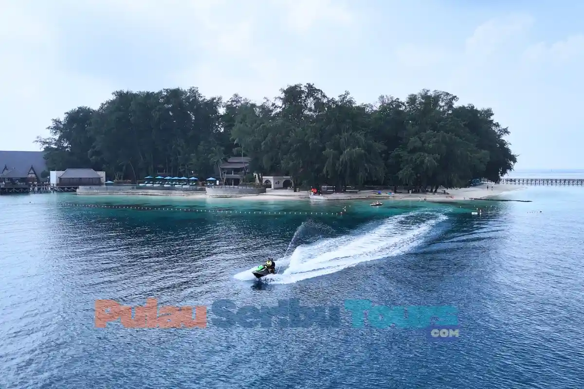 Aktivitas wisata di Pulau Sepa Kepulauan Seribu Jakarta